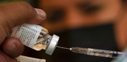 El juez Kreplak confirmó que más de 33 mil dosis de fentanilo contaminado fueron aplicadas a pacientes internados en hospitales y clínicas del país.