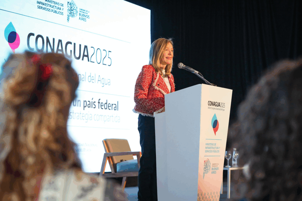 Gabriel Katopodis, Gustavo Pulti y Celeste Saulo encabezaron la 1° Jornada del Congreso del Agua en Mar del Plata.