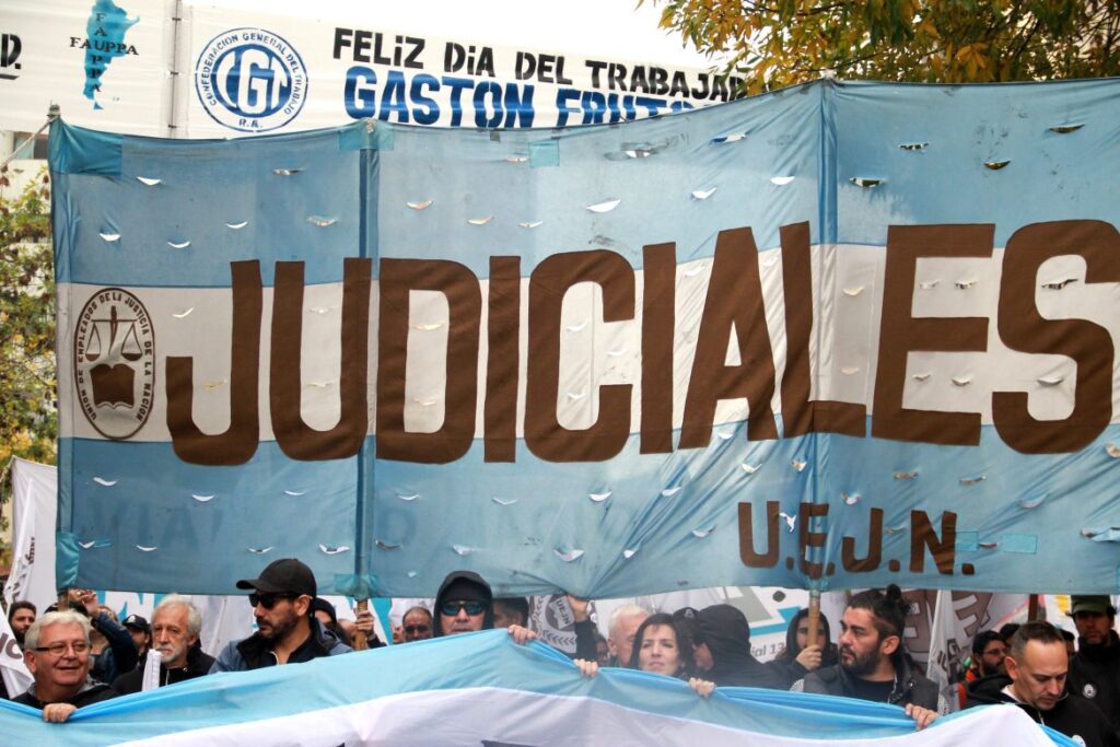 Los trabajadores judiciales negaron categóricamente las acusaciones de fraude: "somos los guardianes de la democracia".