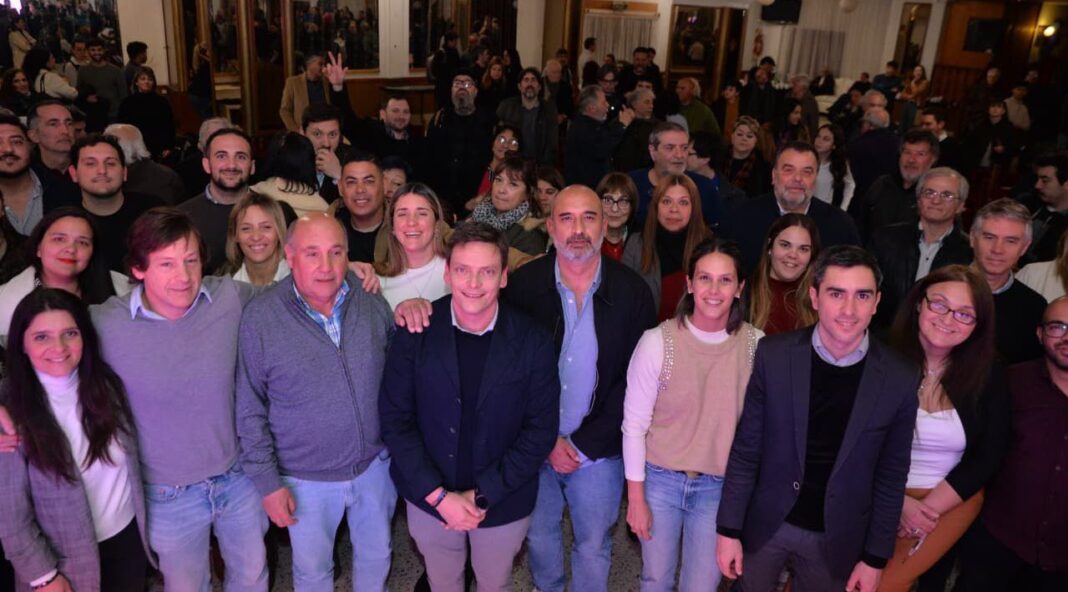 En un acto encabezado por Pablo Nicoletti, Somos Buenos Aires presentó a sus candidatos a diputados bonaerenses que competirán por la Octava sección electoral.