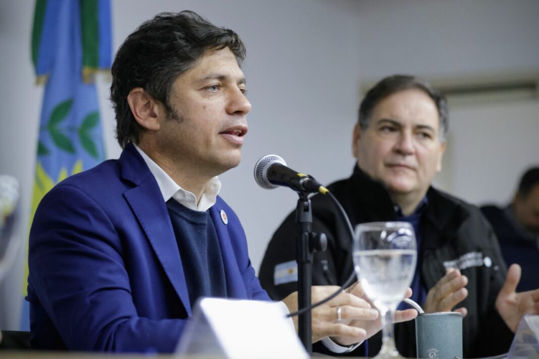 El gobernador Axel Kicillof salió al cruce de Milei por anunciar el envío de un proyecto de ley para penalizar a legisladores que aprueben 