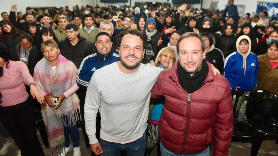 A menos de un mes de las elecciones, la alianza PRO- LLA perdió concejales en La Plata y Berazategui.
