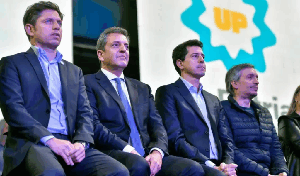 El peronismo bonaerense comenzó a debatir los nombres claves para la elección nacional, con Máximo Kirchner, Massa y Achával en el centro de la escena.