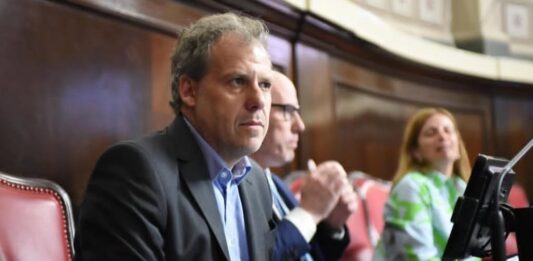 El senador bonaerense Juan Manuel Rico Zini presentó un pedido de informes para que la Provincia se expida acerca de los casos del fentanilo contaminado.