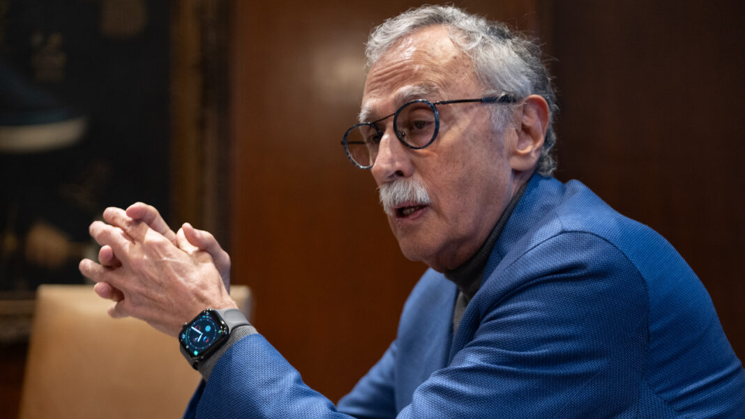 El ministro de Salud, Mario Lugones, responsabilizó al laboratorio de García Furfaro por las víctimas fatales del fentanilo contaminado.