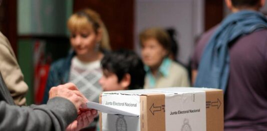 El cierre de listas dejó definiciones clave en el distrito que concentra la mayor parte del padrón y que será decisivo en las legislativas del 26 de octubre.