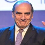 Francos pronosticó un triunfo libertario con más del 40% de los votos Guillermo Francos aseguró que LLA superará el 40% de los votos en las elecciones nacionales y confía en un triunfo bonaerense.