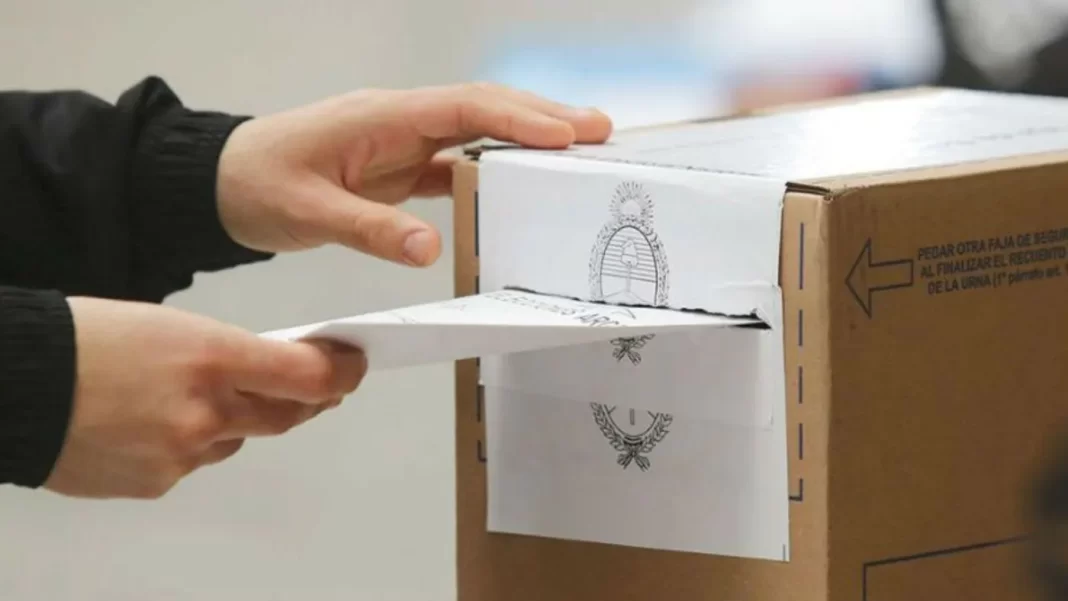 El viernes comenzó a regir la veda electoral. Sin embargo, a partir de este sábado se suman nuevas restricciones como la venta de bebidas alcohólicas, a 24 horas de las elecciones 2025.
