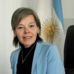Malaisi cruzó a la senadora Álvarez Rivero: “Desconoce el derecho de los niños a atenderse en el Garrahan” La diputada bonaerense Belén Malaisi criticó los dichos de la senadora nacional, quién relativizó el derecho de los niños a "a ser curados" en el Garrahan.
