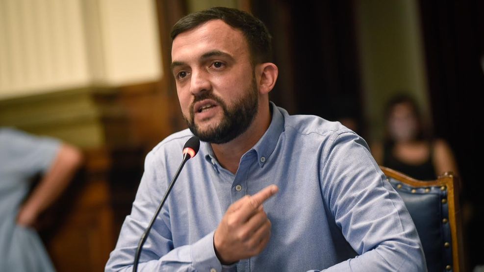 El exdiputado nacional del Movimiento Evita, Leonardo Grosso, denuncia que no lo dejaron ser candidato a senador bonaerense.