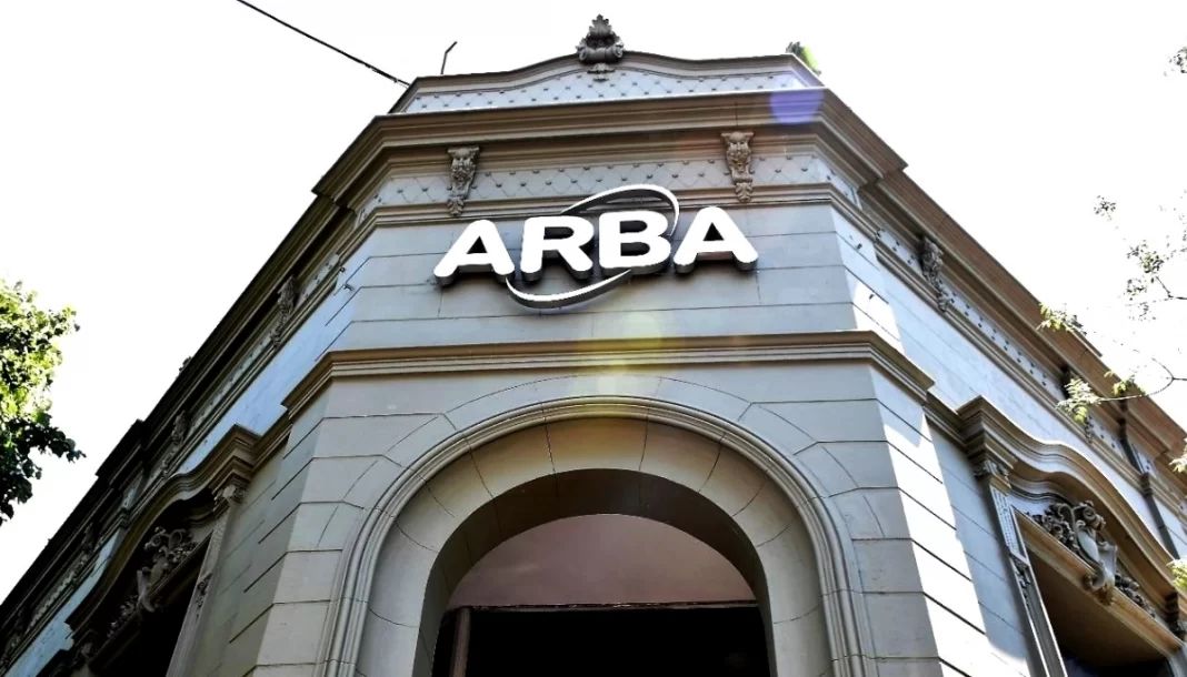 ARBA lanzó un paquete fiscal con beneficios para pymes bonaerenses: devoluciones exprés, rebajas de alícuotas y suspensión de embargos.