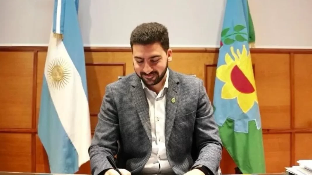 El intendente de 25 de Mayo, Ramiro Egüen, anunció la llegada de una política del peronismo, pese a ser opositor al gobierno de Axel Kicillof.