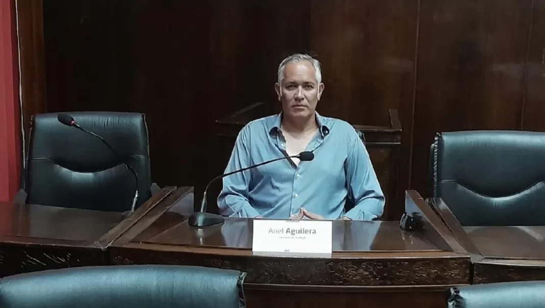 El concejal libertario de Morón, Ariel Aguilera, se fue del bloque de La Libertad Avanza para fundar su espacio propio “Todo por Argentina”.