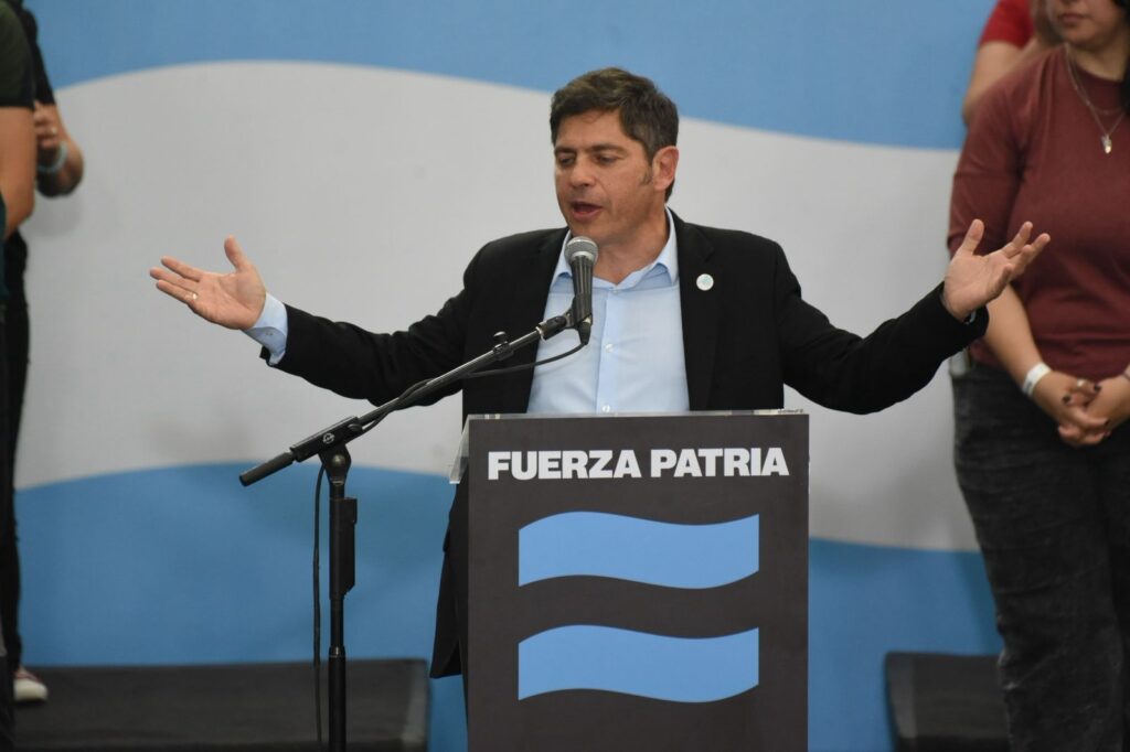 El gobernador Axel Kicillof encabezó el acto "La Fuerza de la Salud" en el municipio de Pilar.