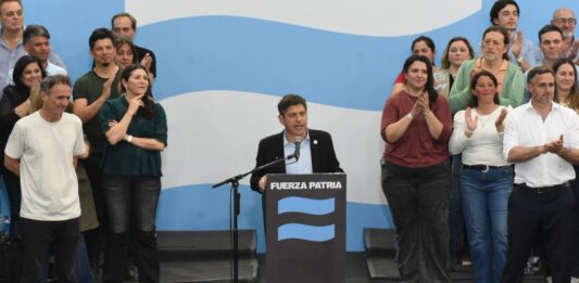 El gobernador Axel Kicillof encabezó en Pilar el acto "La Fuerza de la Salud", en el que llamó a defender el rol del Estado en las elecciones de septiembre.