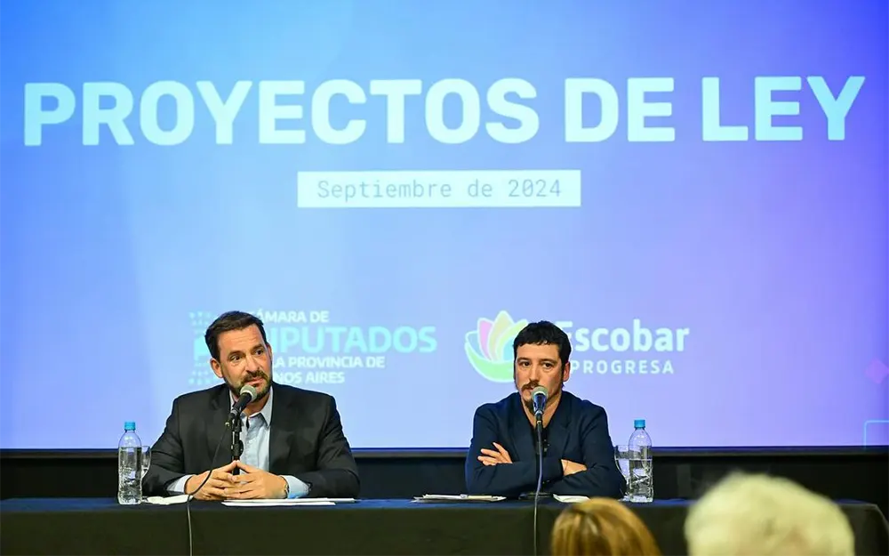 Los proyectos en cuestión fueron impulsados por el diputado Leo Moreno, alfil de Sujarchuk en la Legislatura bonaerense.