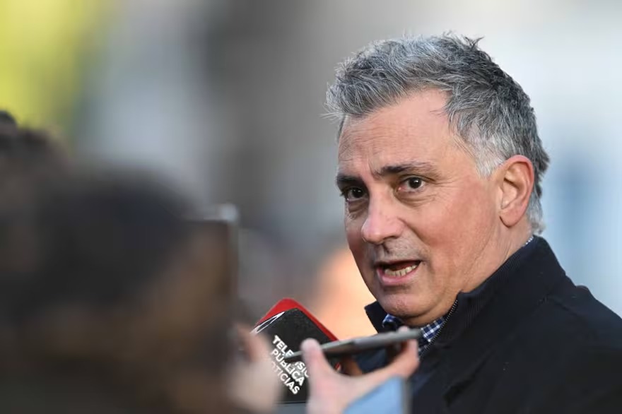 Tras los incidentes por la caravana de Milei en Lomas de Zamora, Sebastián Pareja lanzó frases polémicas contra los agresores del Presidente.
