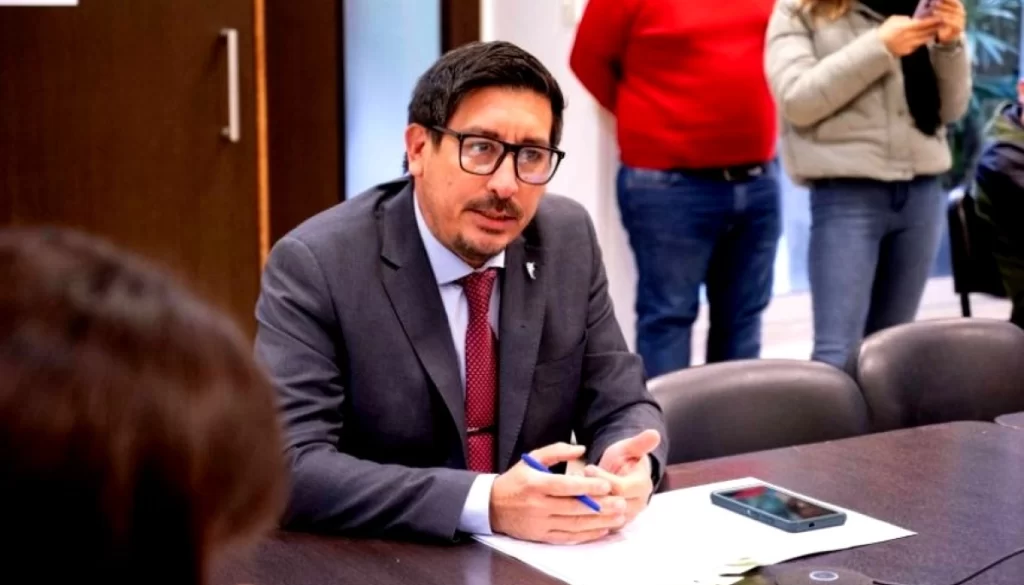 El diputado del bloque "Unión y Libertad", Martín Rozas, propuso cambios profundos en la mutual provincial y busca ampliar la representación legislativa.