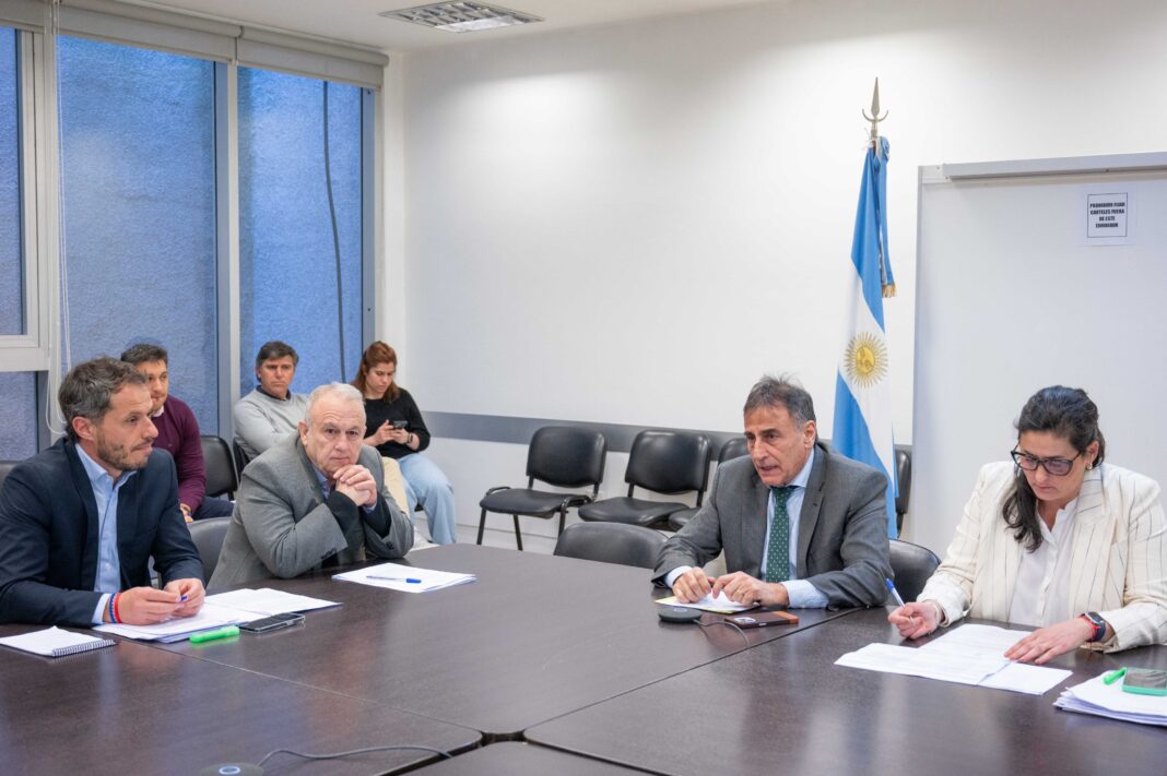 La comisión de Legislación General de la Cámara de Diputados bonaerense despachó el proyecto de ley de Plataforma Multiagencial, que se encamina al recinto.
