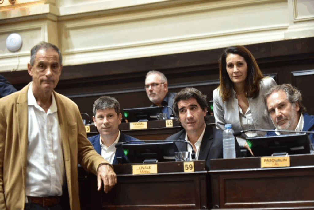En la Cámara de Diputados bonaerense, Acuerdo Cívico se convirtió oficialmente en el bloque de Somos Buenos Aires.