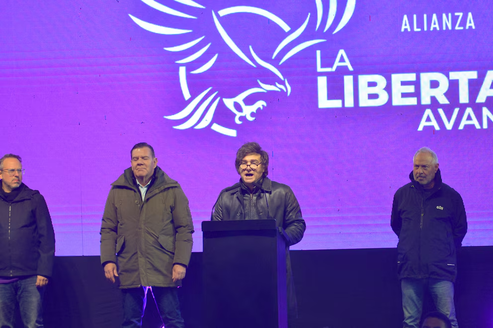 El presidente Javier Milei encabezó el cierre de campaña en Moreno.