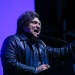 La Libertad Avanza reavivó la militancia en redes sociales a días de las elecciones bonaerenses Luego de dos semanas de silencio, La Libertad Avanza reavivó la militancia en redes sociales y llamó a votar las listas violetas en las elecciones bonaerenses.