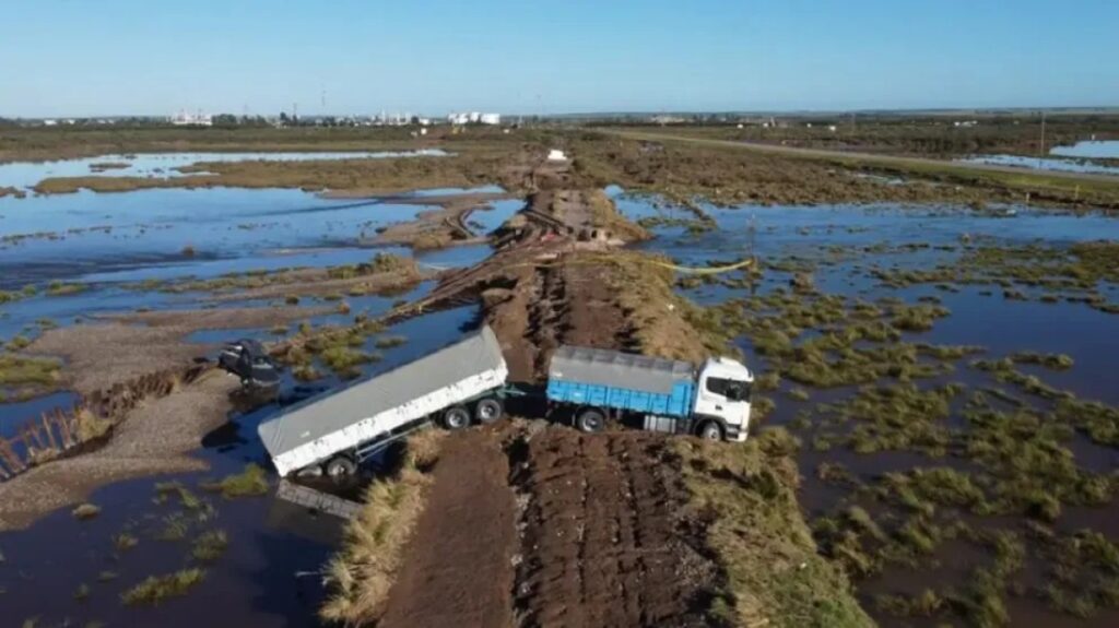 La provincia contempló la inundación de Bahía Blanca en el decreto que extiende la emergencia agropecuaria.