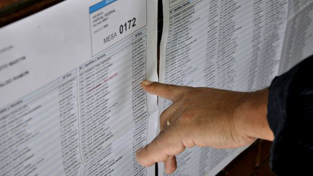 Repasá cómo consultar dónde voto, tras los cambios dispuestos por la Justicia en el padrón electoral para las elecciones 2025.