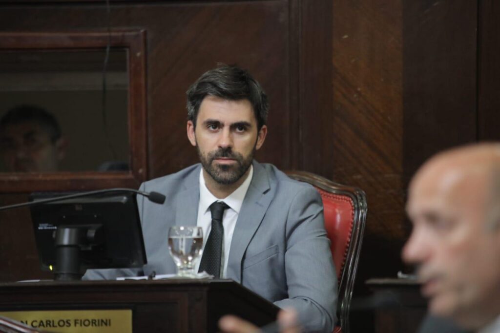 
Juan Carlos Fiorini, el ex senador bonaerense que asumirá la intendencia de Junín en reemplazo de Pablo Petrecca.