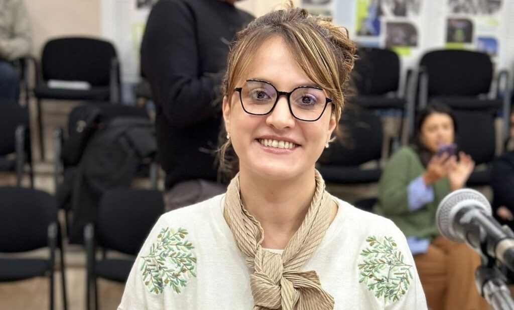 La concejala electa de Bahía Blanca, Gisela Caputo, adelantó que no integrará el bloque de La Libertad Avanza.