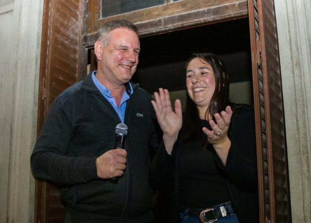 En estas elecciones 2025, Somos Buenos Aires no logró hacer una buena elección general pero sí hizo pie en algunos municipios.