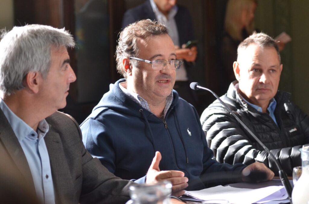 El senador bonaerense, Marcelo Daletto, publicó su informe fiscal sobre la economía provincial en el primer semestre del 2025.