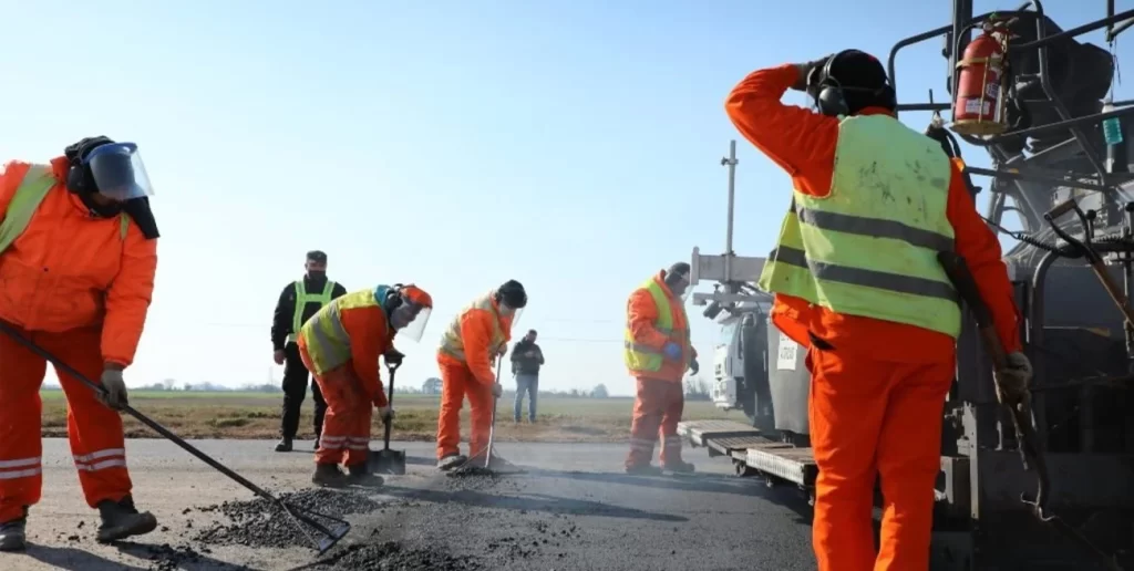 La Cámara Argentina de la Construcción alertó al Gobierno nacional por la caída del sector y las consecuencias de la paralización de la obra pública.