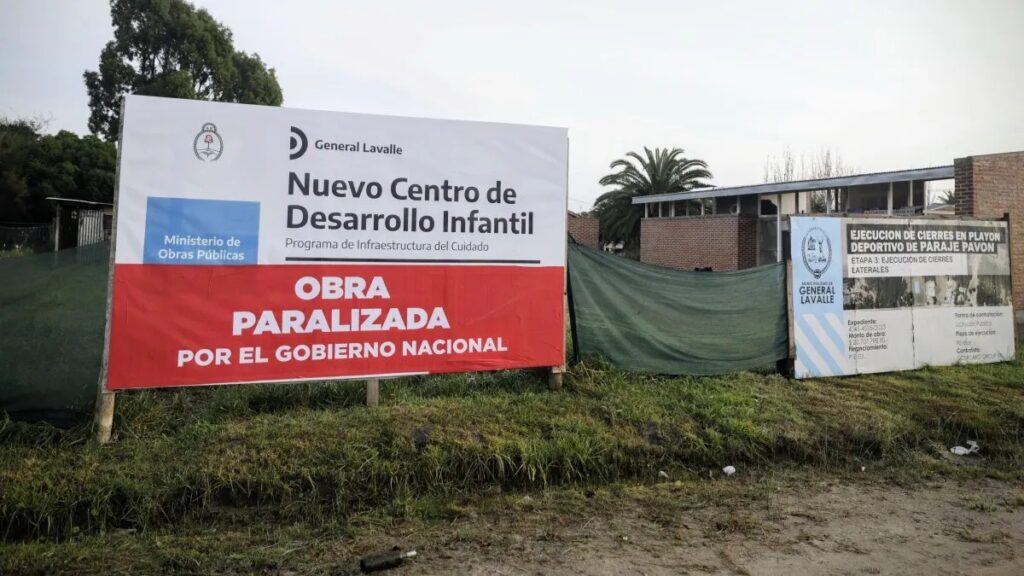 
En la provincia de Buenos Aires la paralización de la obra pública afecta desde los sectores productivos hasta los más chicos.