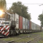 Olavarría: Caputo desafectó terrenos ferroviarios y los cedió a Cementos Avellaneda Luis Caputo autorizó el traspaso de más de 5.300 metros de vías en Olavarría a Cementos Avellaneda, en medio de la desregulación ferroviaria.