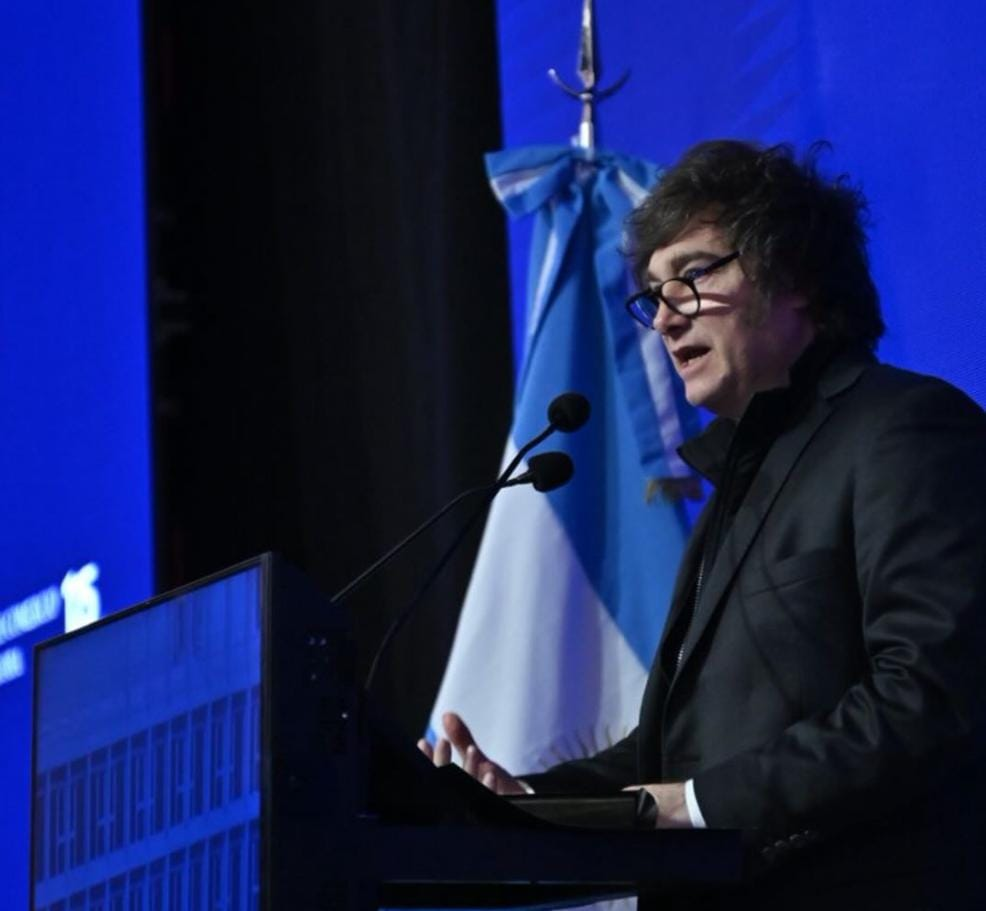 Tras los reveses sufrido en el Congreso, el presidente Javier Milei apuntó contra la oposición de querer romper "todo" en la antesala de las elecciones 2025.