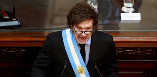 El juez Sebastián Casanello abrió una causa contra Javier Milei tras una denuncia por incumplir la Ley de Emergencia en Discapacidad.