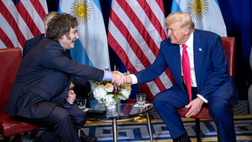 El presidente Javier Milei se reunirá con su par estadounidense, Donald Trump, en medio de las especulaciones por un préstamo con el Tesoro norteamericano.