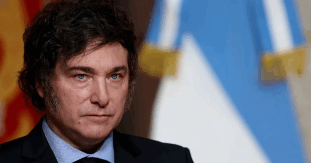 En la previa a las elecciones, la reciente encuesta de la consultora privada Zentrix arrojó que 6 de cada 10 argentinos desaprueba la gestión del presidente Javier Milei.