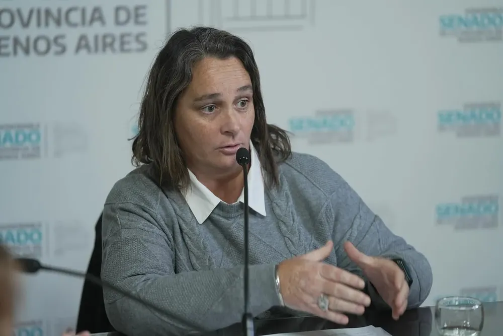 Lorena Mandagarán, autoras del proyecto que regula el uso de pantallas en las escuelas primarias.