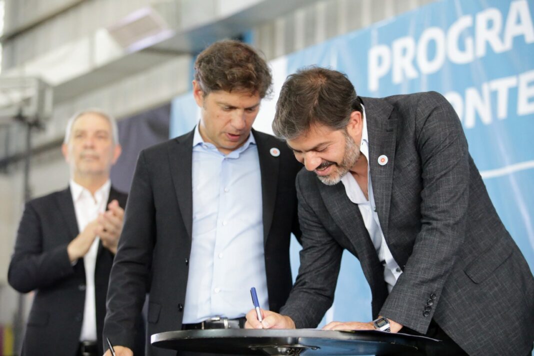 El ministro de Gobierno bonaerense, Carlos Bianco, dio por “cerrado el ciclo eleccionario” con el escrutinio definitivo y celebró el triunfo de Fuerza Patria.