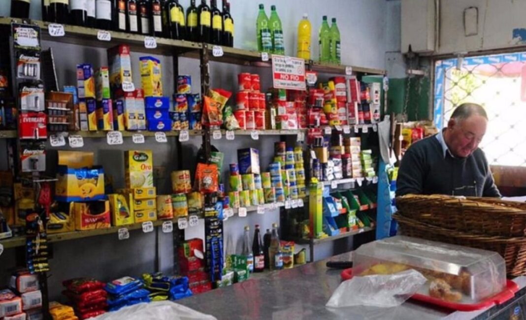 La senadora bonaerense Eugenia Gil presentó un proyecto para respaldar a los comercios de barrio de toda la provincia con beneficios impositivos.