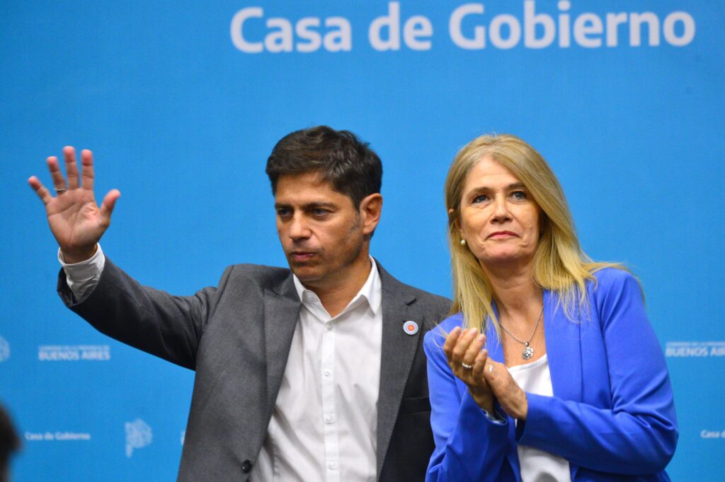 Apenas Kicillof reclamó a la Legislatura el tratamiento del endeudamiento, Magario convocó a sesionar.