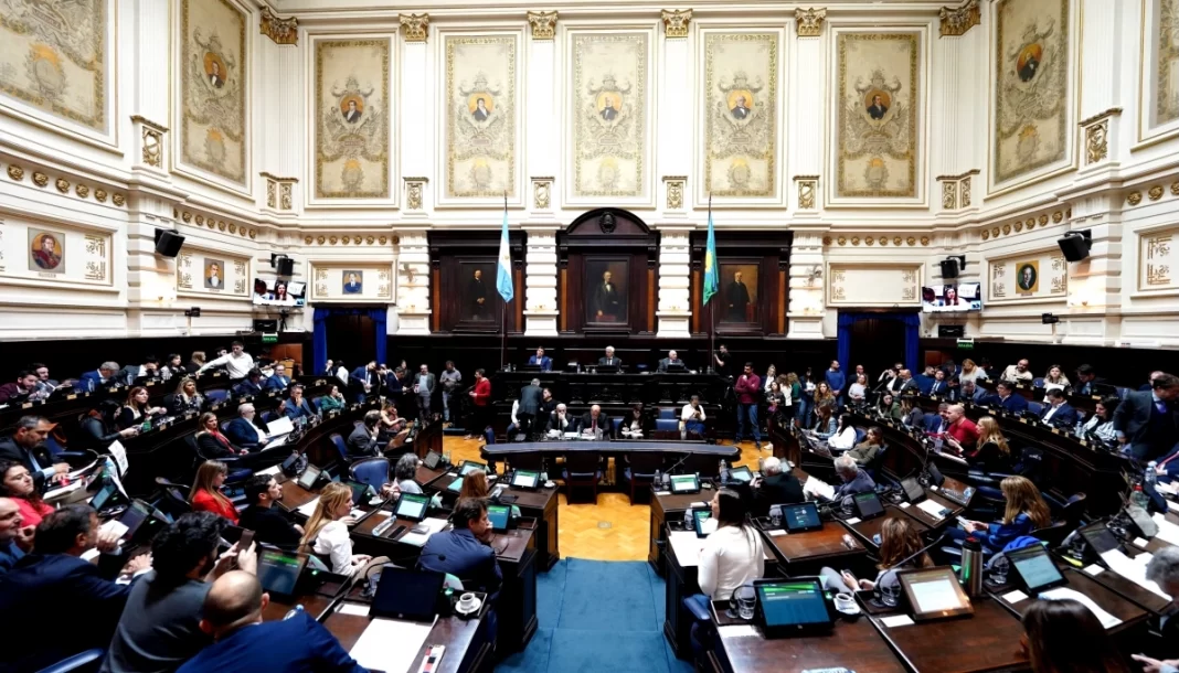 Un puñado de diputados bonaerenses del peronismo salió con los tapones de punta contra Espert tras la explicación de su vínculo con Fred Machado.
