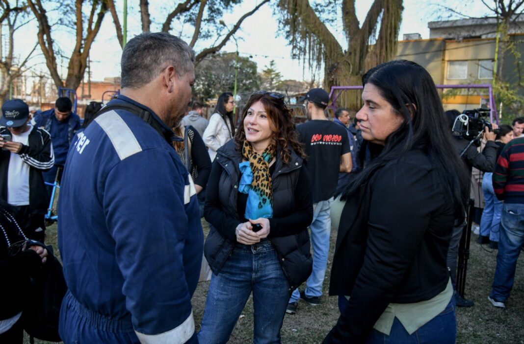 La diputada bonaerense, Soledad Alonso, apuntó contra el intendente de Campana, Sebastián Abella, por no defender a los despedidos Simpa, una fábrica de motos de alta gama.