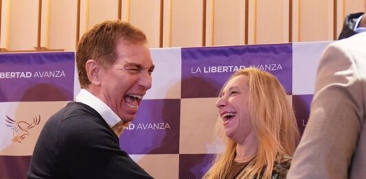 Luego de la renuncia de Espert a su candidatura, La Libertad Avanza solicitará a la Justicia Electoral que Diego Santilli sea quien encabece la lista.