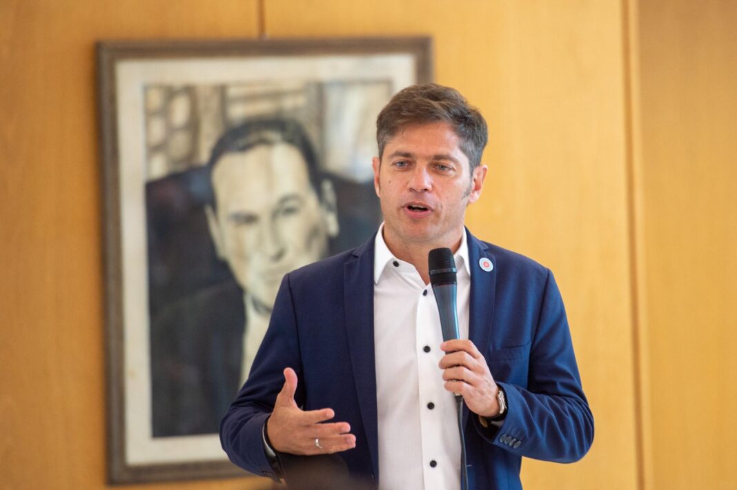 El gobernador bonaerense, Axel Kicillof, se refirió este jueves al pedido del Ejecutivo de reimprimir las boletas, tras la declinación como candidato de José Luis Espert.