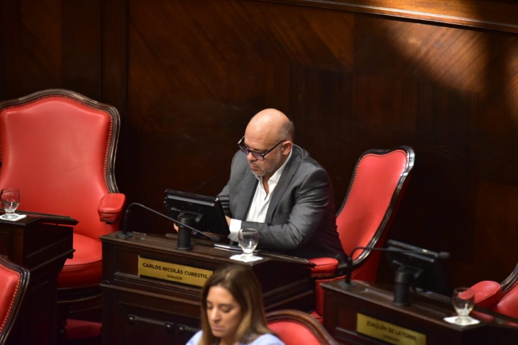 Senadores bonaerenses de La Libertad Avanza (LLA) apuntaron contra la gestión de Axel Kicillof por presuntos sobreprecios en la compra de productos de limpieza.