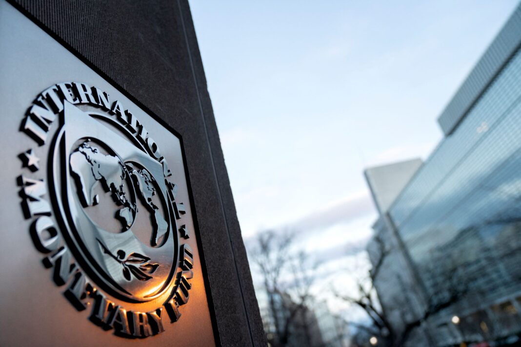 El FMI recortó su proyección de crecimiento para la Argentina con una expansión de 1% por debajo de sus estimaciones anteriores.