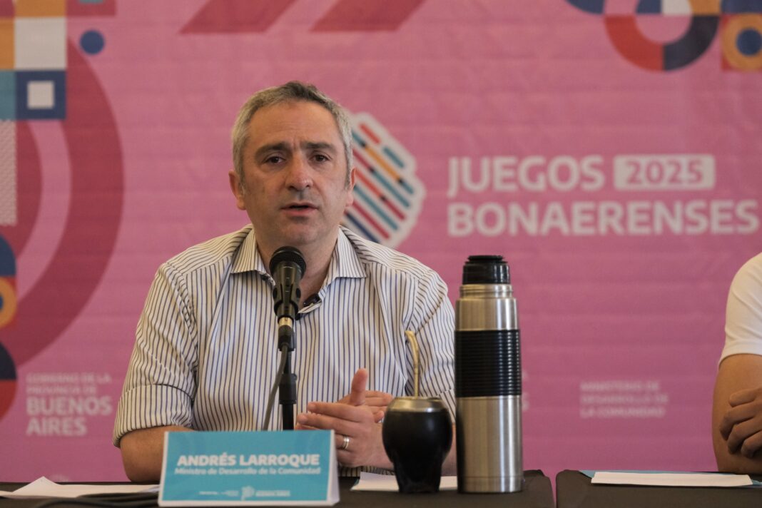 El ministro de Desarrollo de la Comunidad, Andrés “el Cuevo” Larroque, se refirió a la apertura de la Final de los Juegos Bonaerenses y polarizó con Javier Milei.